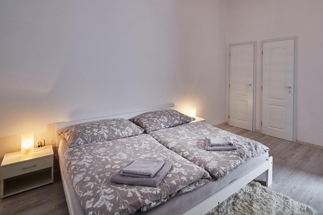 Apartman Bb Centrum Bańska Bystrzyca Zewnętrze zdjęcie