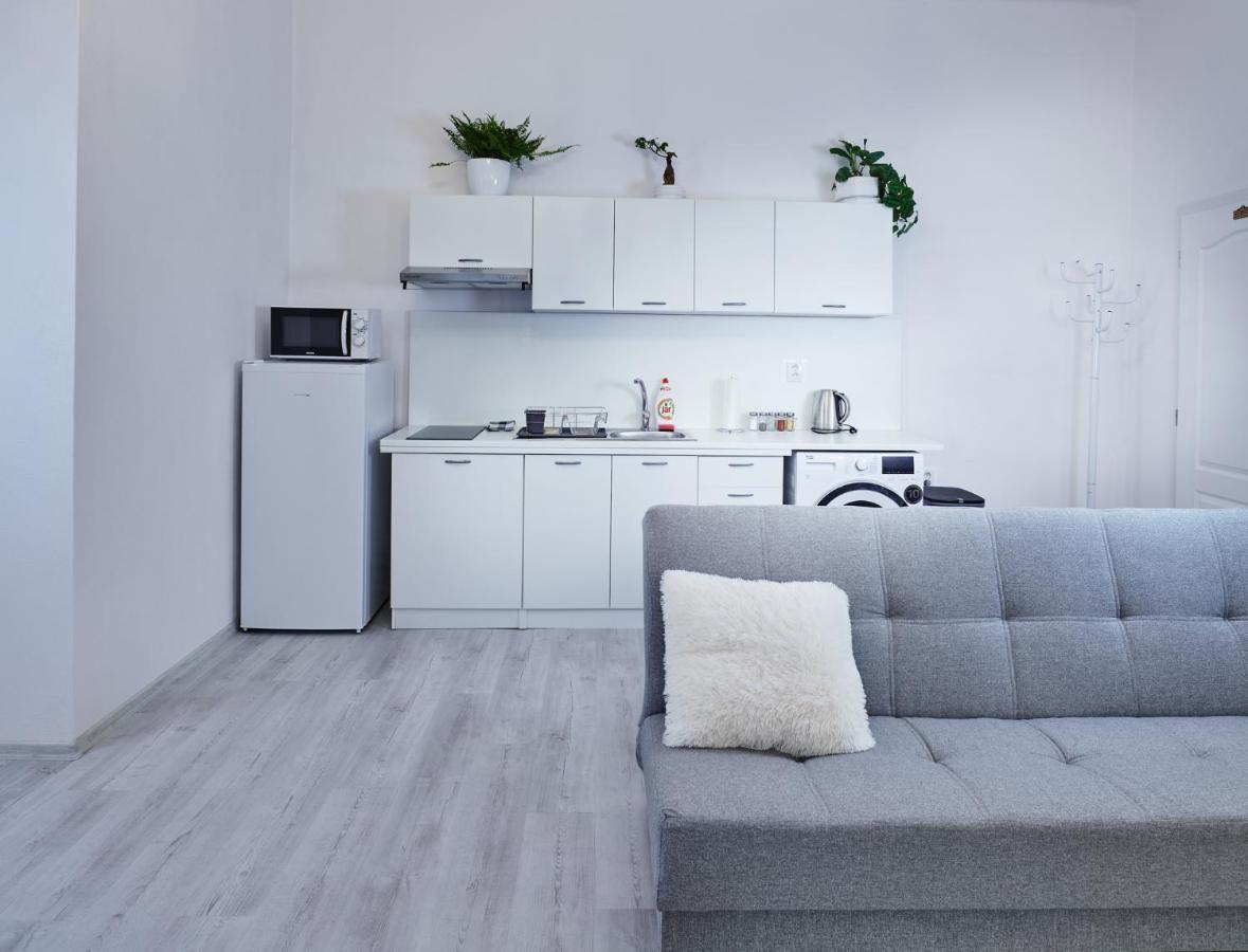 Apartman Bb Centrum Bańska Bystrzyca Zewnętrze zdjęcie